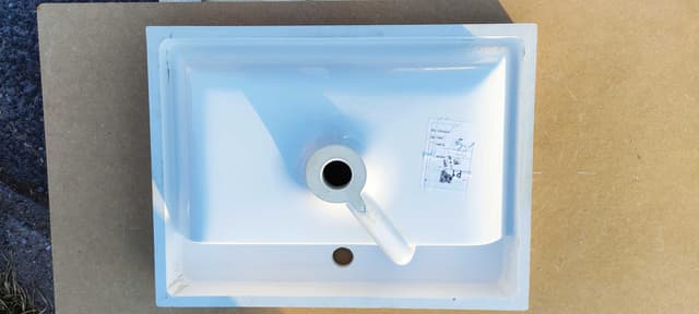 Umywalka meblowa konglomerat 60x45cm z wyszczerbieniem