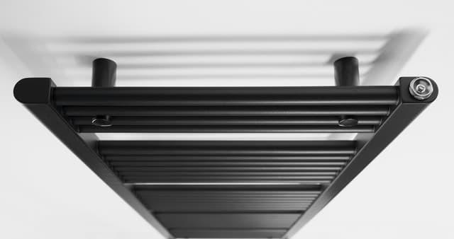 DIRECT grzejnik z bocznym przyłączem 450x1680mm, czarny mat