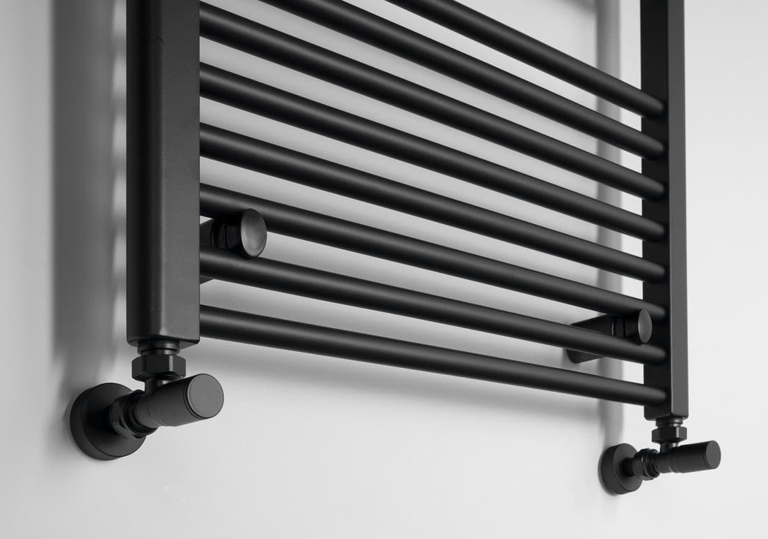 DIRECT grzejnik z bocznym przyłączem 600x960mm, czarny mat