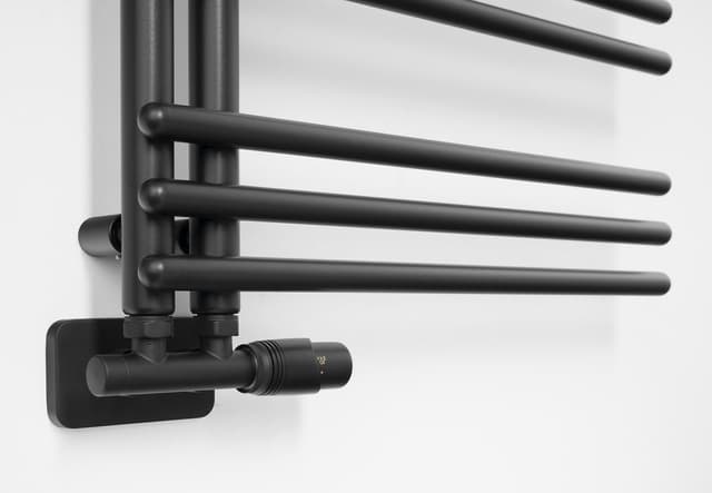 POSEIDON grzejnik łazienkowy 550x1740mm, czarny mat