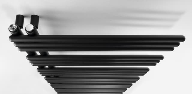 POSEIDON grzejnik łazienkowy 550x1740mm, czarny mat