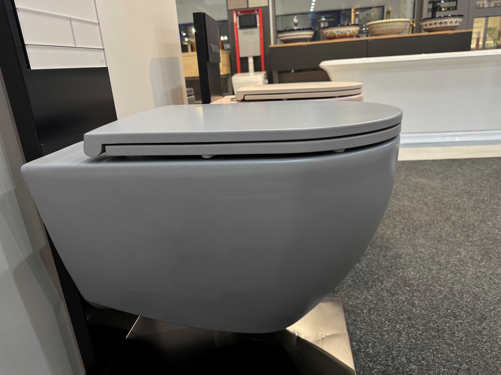 ISVEA INFINITY Miska wc z deską wolnoopadającą stone grey