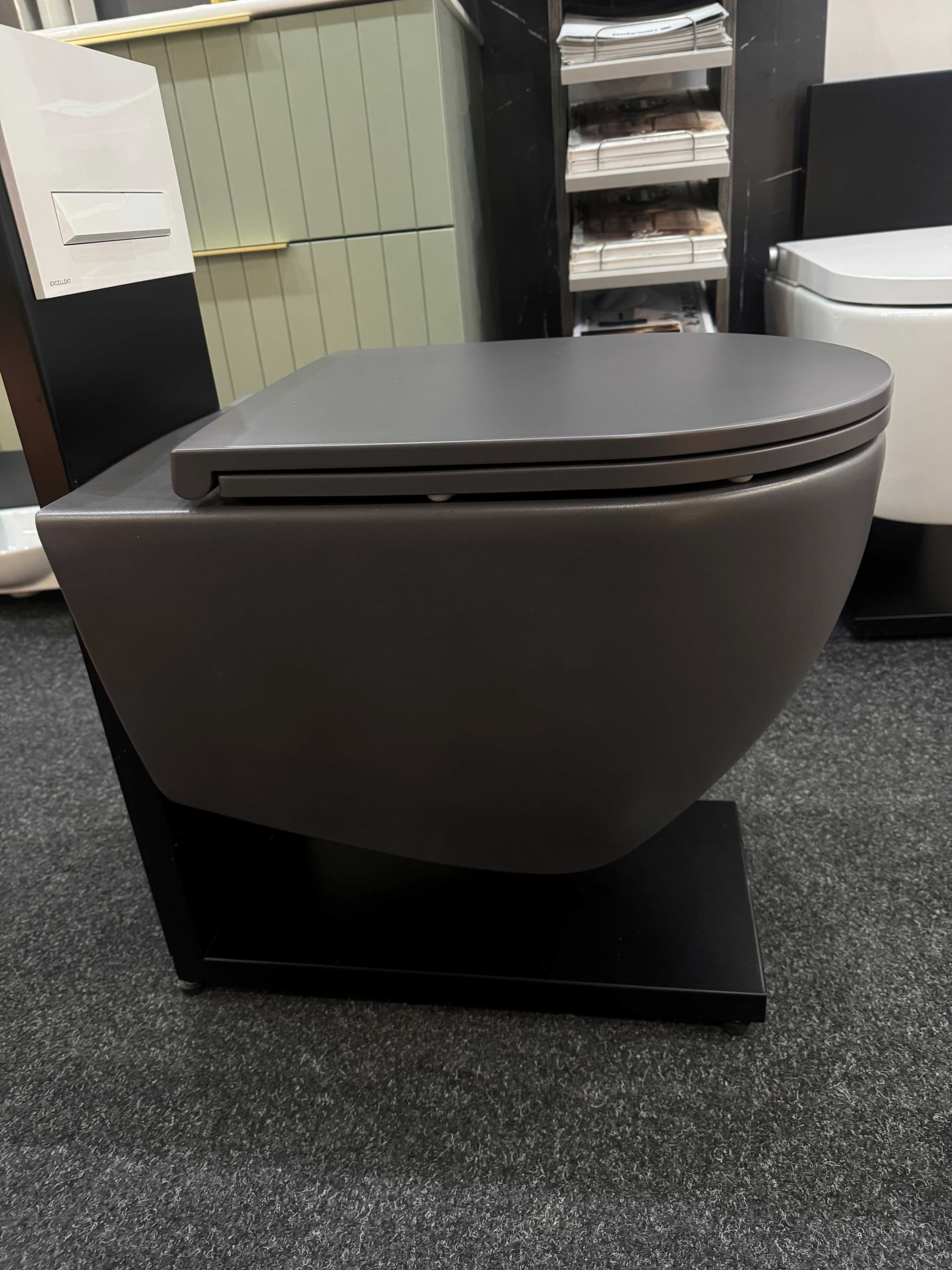 ISVEA INFINITY Miska wc z deską wolnoopadającą antracyt