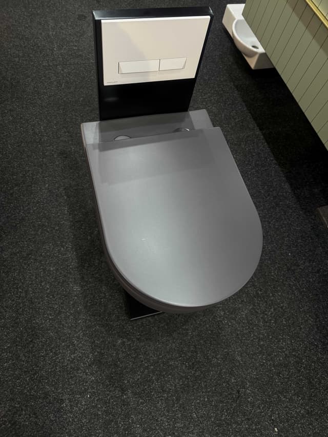 ISVEA INFINITY Miska wc z deską wolnoopadającą antracyt