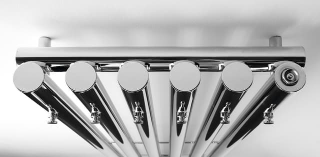 PILON grzejnik łazienkowy 418x1800mm, 6 wieszaki, chrom