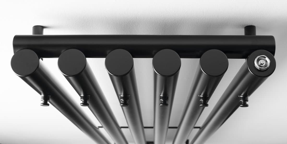 PILON grzejnik łazienkowy 418x1800mm, 6 wieszaki, czarny mat