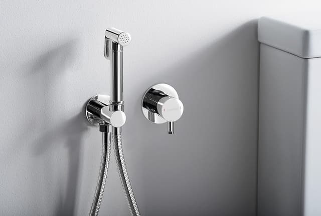 RHAPSODY bateria bidetowa podtynkowa ze słuchawką bidetową i wężem, chrom