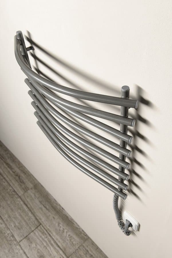 Elektryczna suszarka na ręczniki, 570x465mm, 72W, szary metalik (RAL9007)