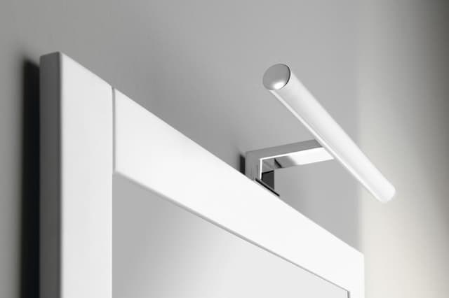 KRONAS oświetlenie LED, 6W, 230V, 400x40x100mm, IP44, plastik, chrome