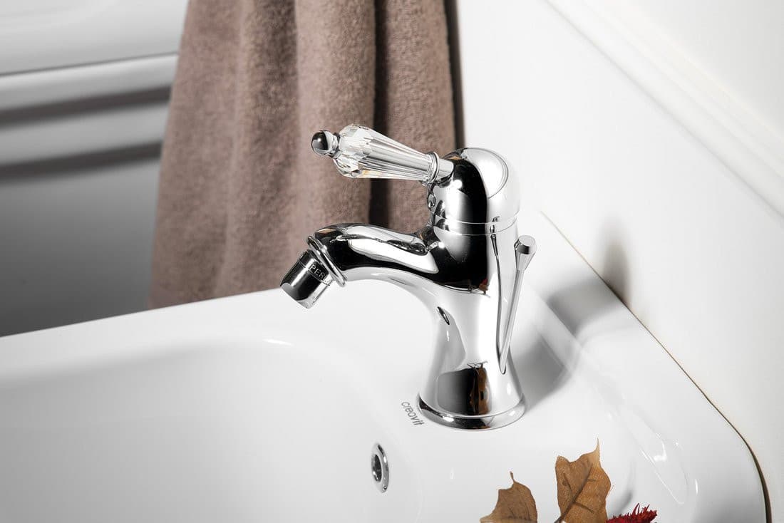 KIRKÉ CRYSTAL bateria bidetowa z odpływem, uchwyt kryształ, chrom