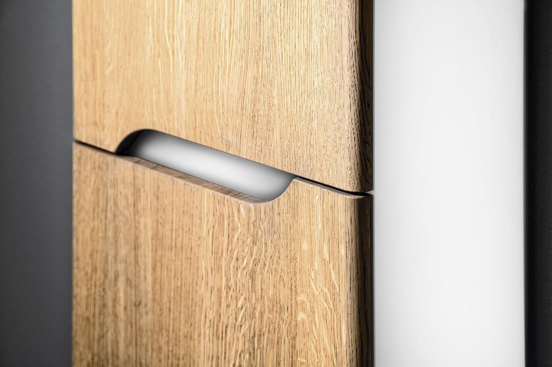 MEDIENA szafka wysoka 35x140x30cm, 2 drzwiczki, lewa/prawa,biały mat/dąb natural