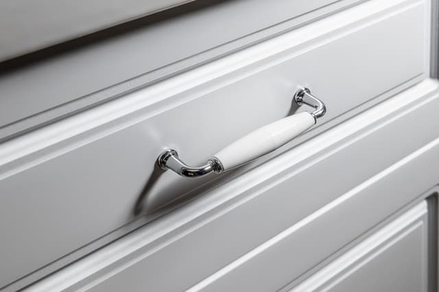 FAVOLO szafka wysoka z koszem na bieliznę 40x150x31cm, biały mat