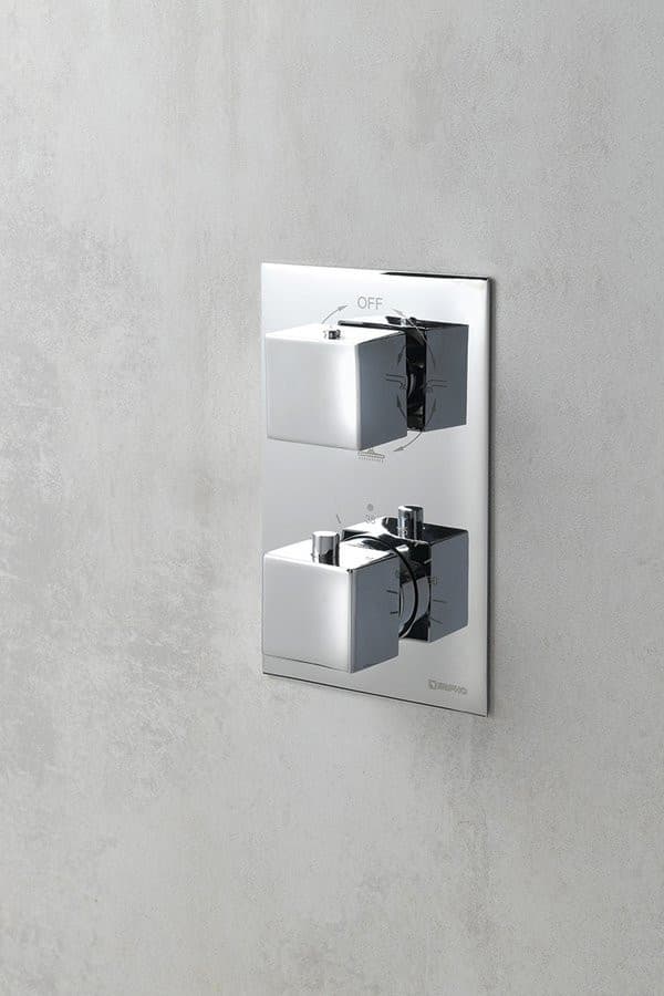 LATUS bateria prysznicowa podtynkowa termostatyczna, 3 wyjścia, box podtynkowy, chrom