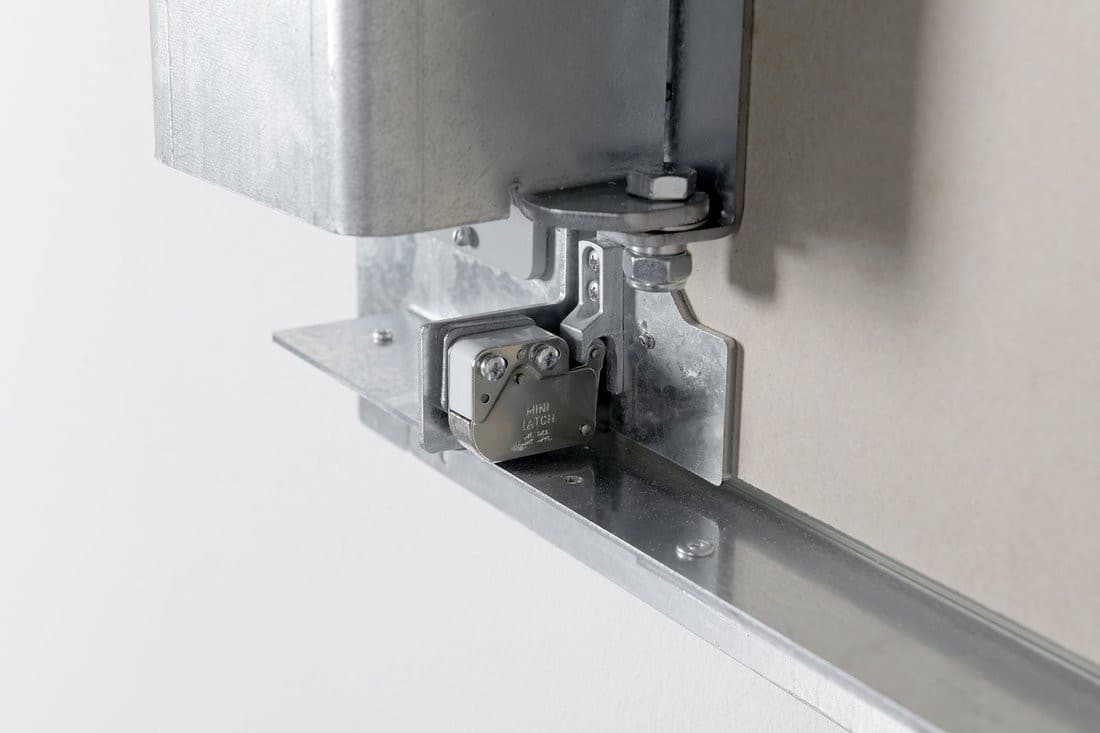 ZARZ drzwiczki rewizyjne pod płytki 60x60cm, otwieranie klik-klak, stal ocynkowana