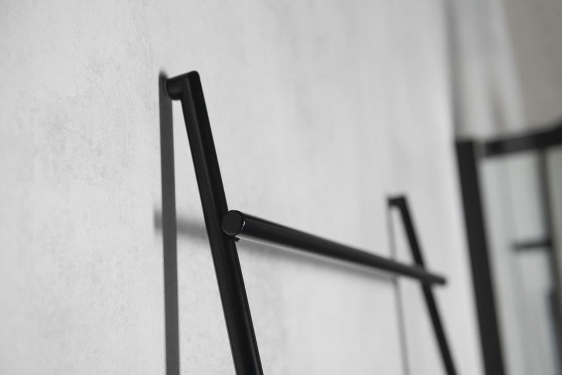 DEBUT wieszak łazienkowy do oparcia, 500x1860x32mm, czarny mat