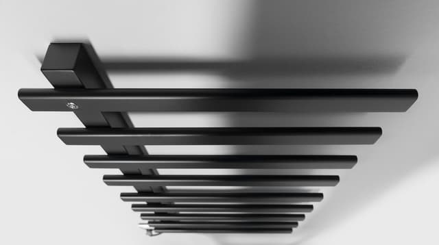 ELCOR elektryczna suszarka na ręczniki 480x920x50 mm, 128 W, czarny mat