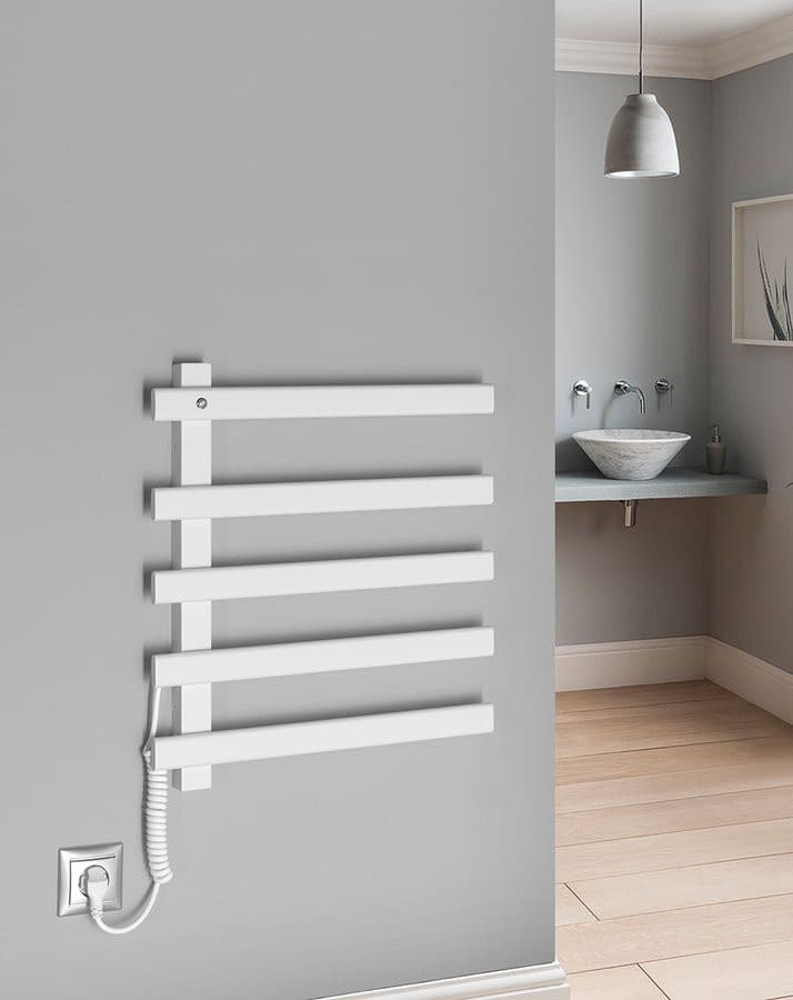 ELCOR elektryczna suszarka na ręczniki 480x520x50 mm, 63 W, biały mat