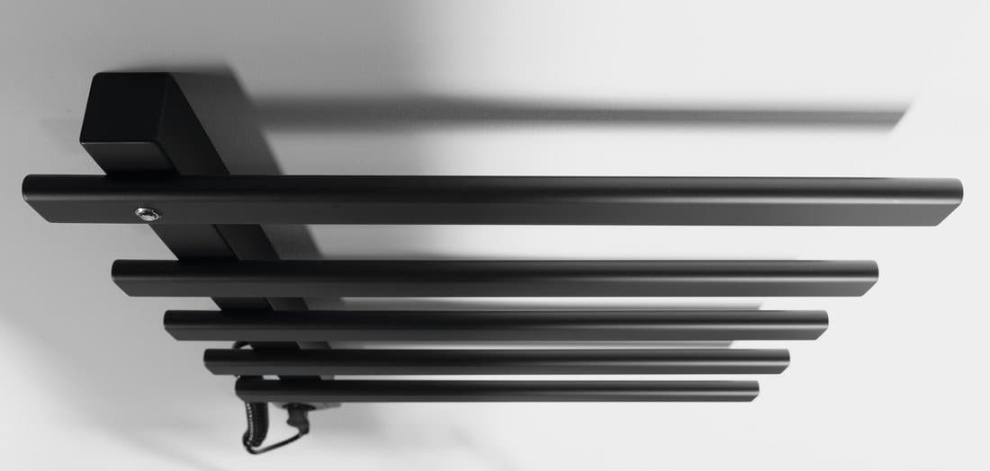 ELCOR elektryczna suszarka na ręczniki 480x520x50 mm, 63 W, czarny mat