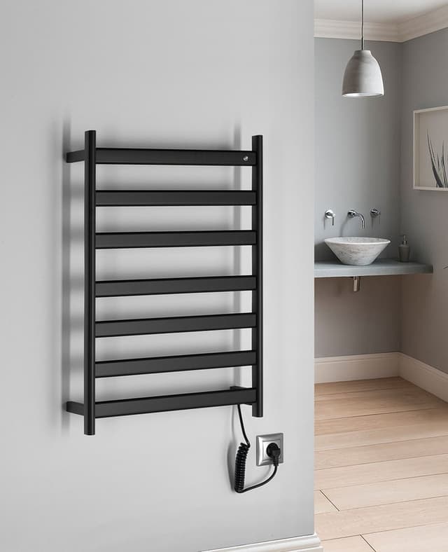 ELIAS elektryczna suszarka na ręczniki 490x730x110 mm, 105 W, czarny mat