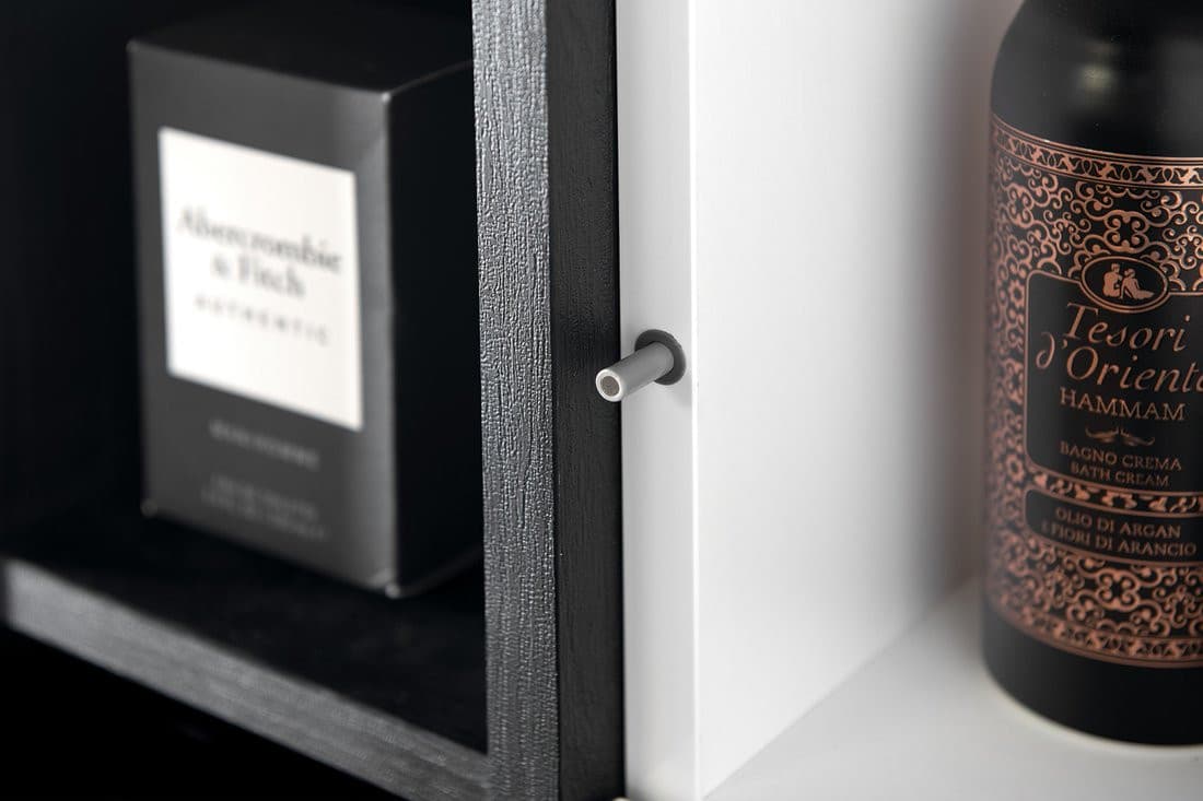 ESPACE słupek wysoki 35x172x32cm, 2 drzwiczki, lewy/prawy, dąb srebrny