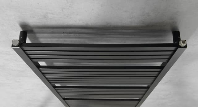 TONDI grzejnik łazienkowy 600x1690 mm, podłączenie centralne, czarny mat