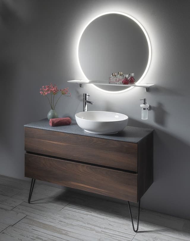 VISO okrągłe lustro z oświetleniem LED, ø 70cm, półką, biały mat