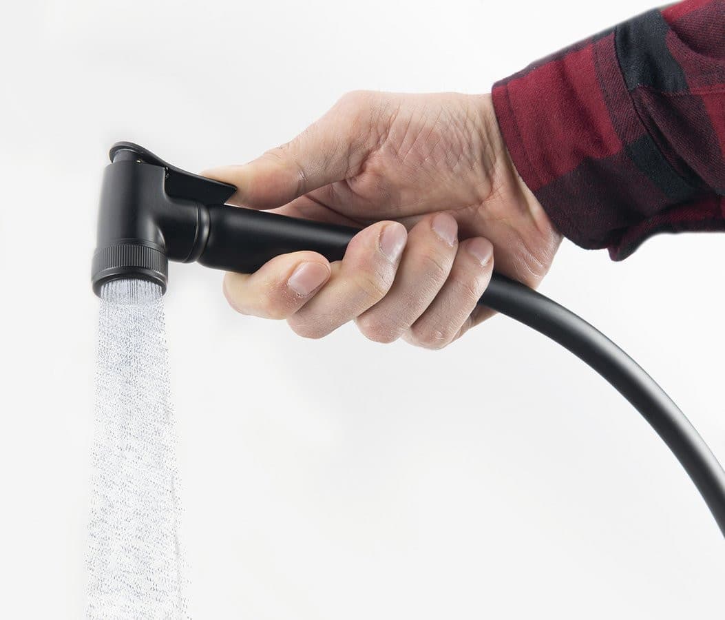 Bateria bidetowa podtynkowa ze słuchawką bidetową i wężem, czarny mat