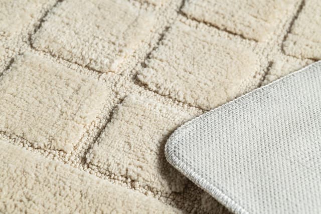 DELHI dywanik łazienkowy 50x80cm antypoślizgowa, 100% polyester, beżowy