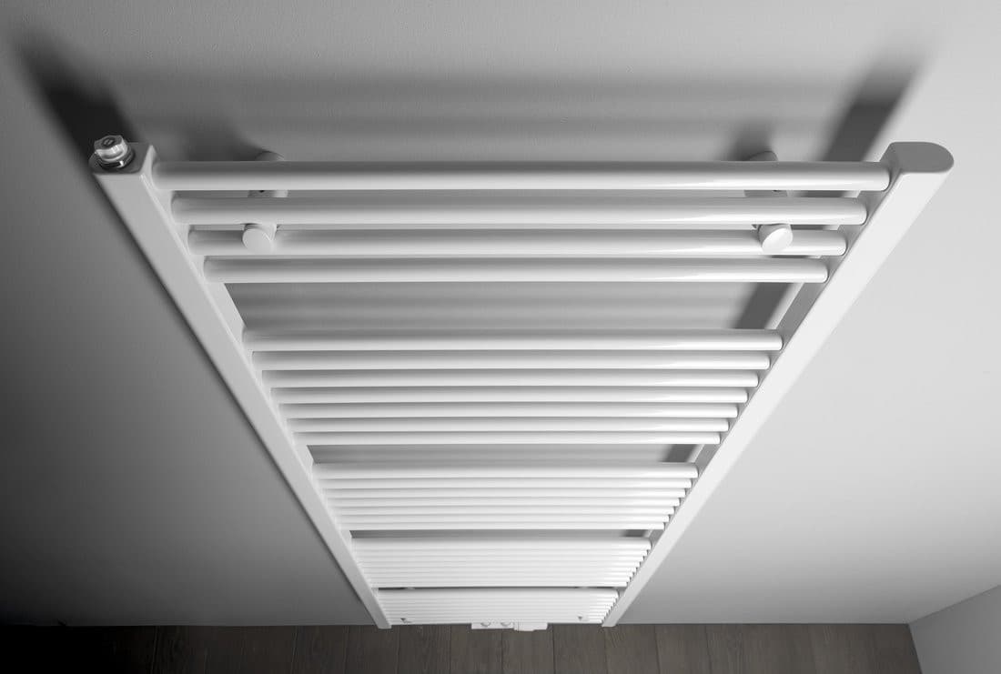 DIRECT grzejnik łazienkowy 600x1680 mm, podłączenie środkowe, biały