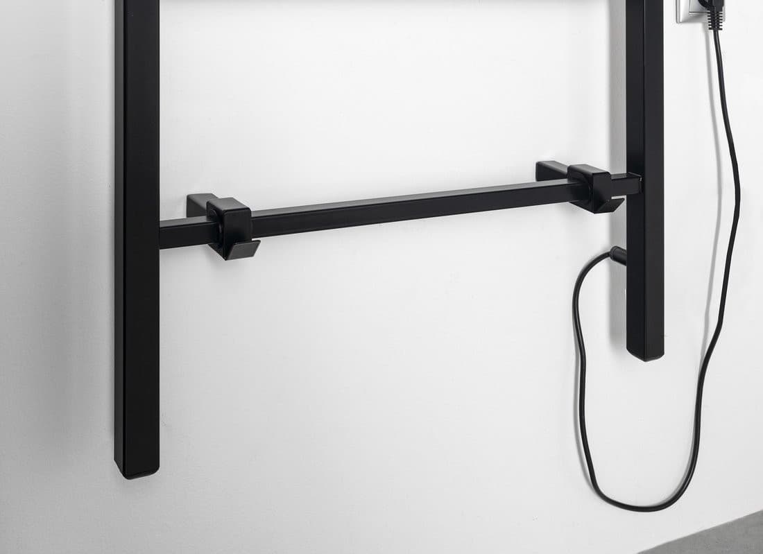 BARBO elektryczna suszarka na ręczniki, kwadratowa, 600x1600mm, 160 W, czarny mat