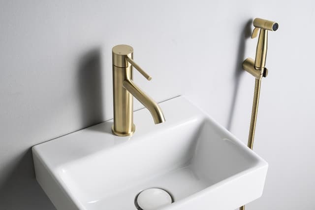 RHAPSODY bateria umywalkowa z prysznicem bidetowym, złoto mat