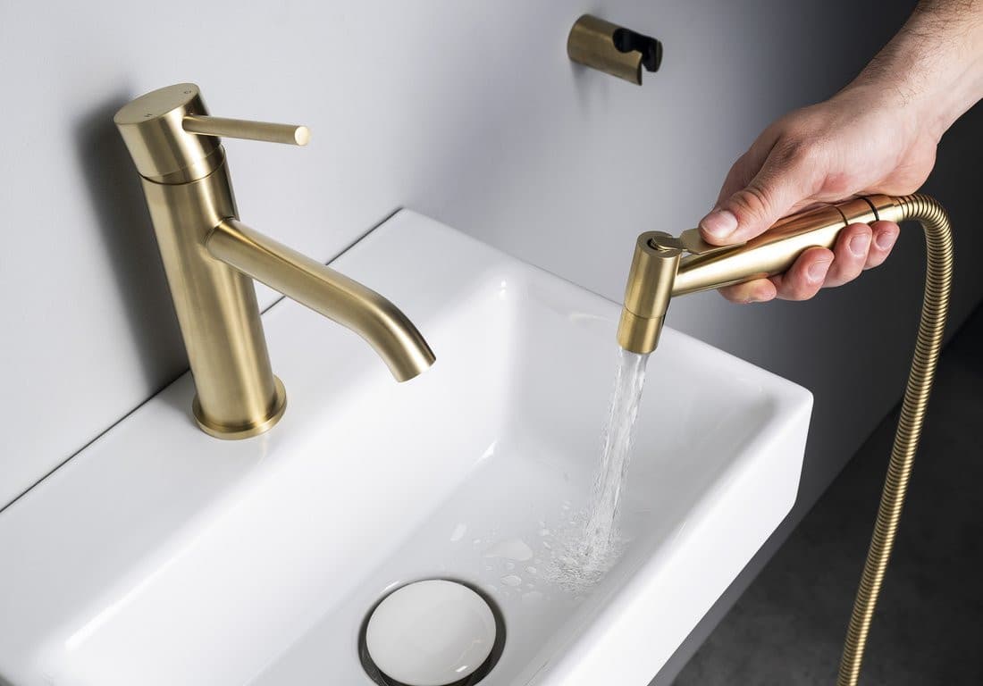 RHAPSODY bateria umywalkowa z prysznicem bidetowym, złoto mat