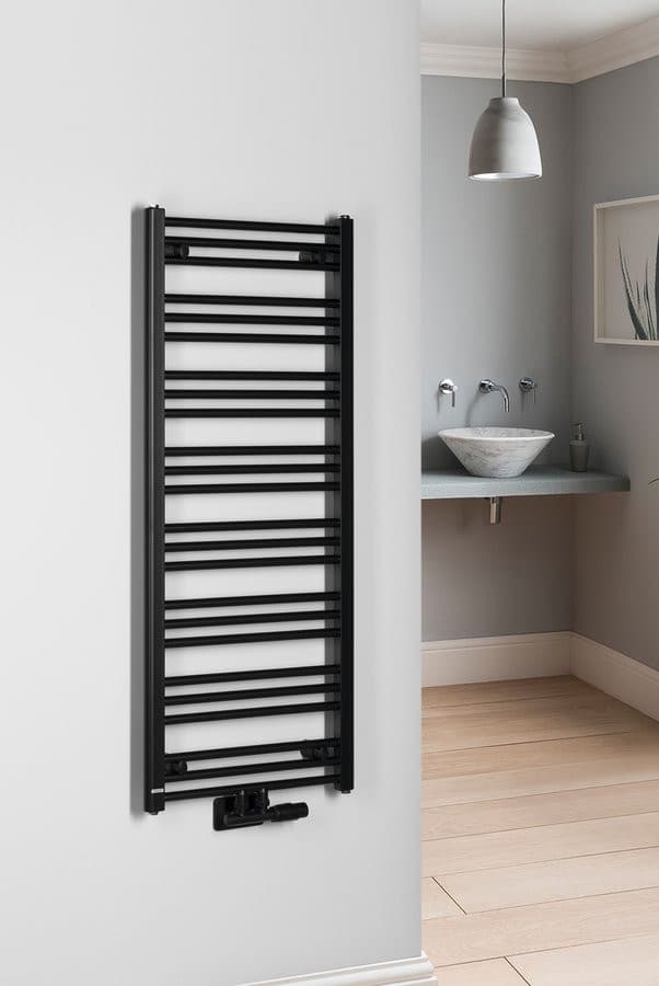 ALBRECHT grzejnik 500x1250 mm, podłączenie środkowe, czarny mat