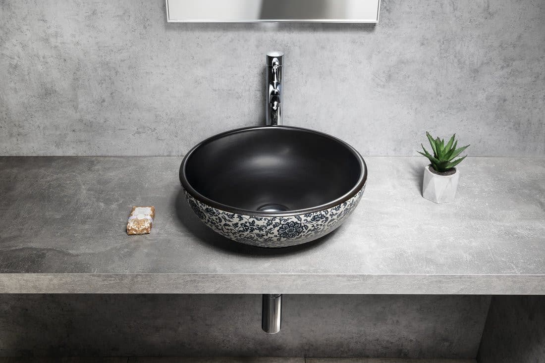 PRIORI umywalka ceramiczna nablatowa Ø 41cm, czarny z niebieskim wzorem