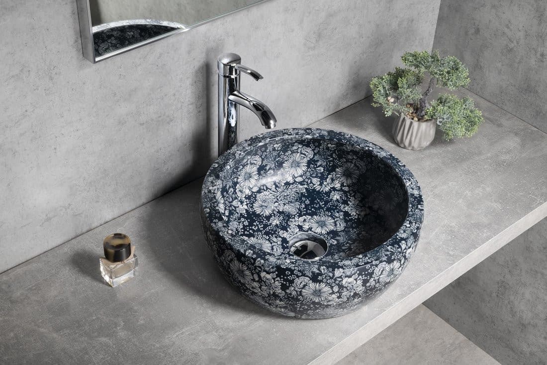 PRIORI umywalka ceramiczna nablatowa Ø 41 cm, niebieskie kwiaty