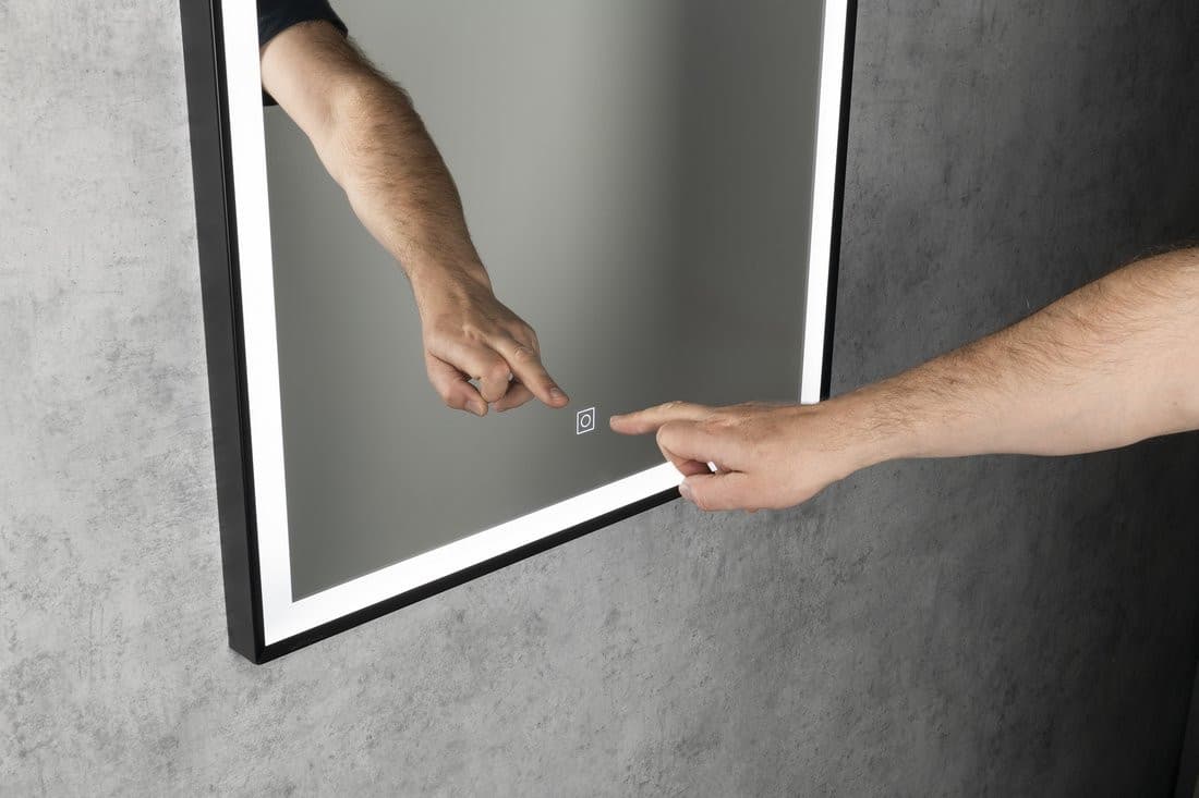 CORNA lustro z oświetleniem LED 60x80cm, czujnik dotykowy, ściemnialne, czarny mat