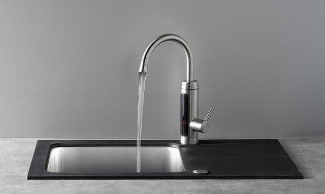 Bateria elektryczna z przepływowym podgrzewaczem wody, 230V, 3kW, stal nierdzewna