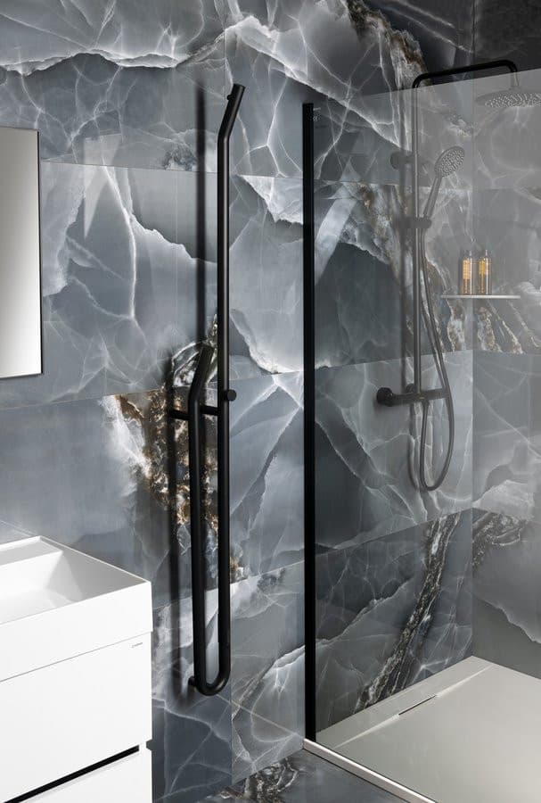 DUOPASSO elektryczna suszarka na ręczniki z wył. czasowym, 122x1700mm, 45 W, czarny mat