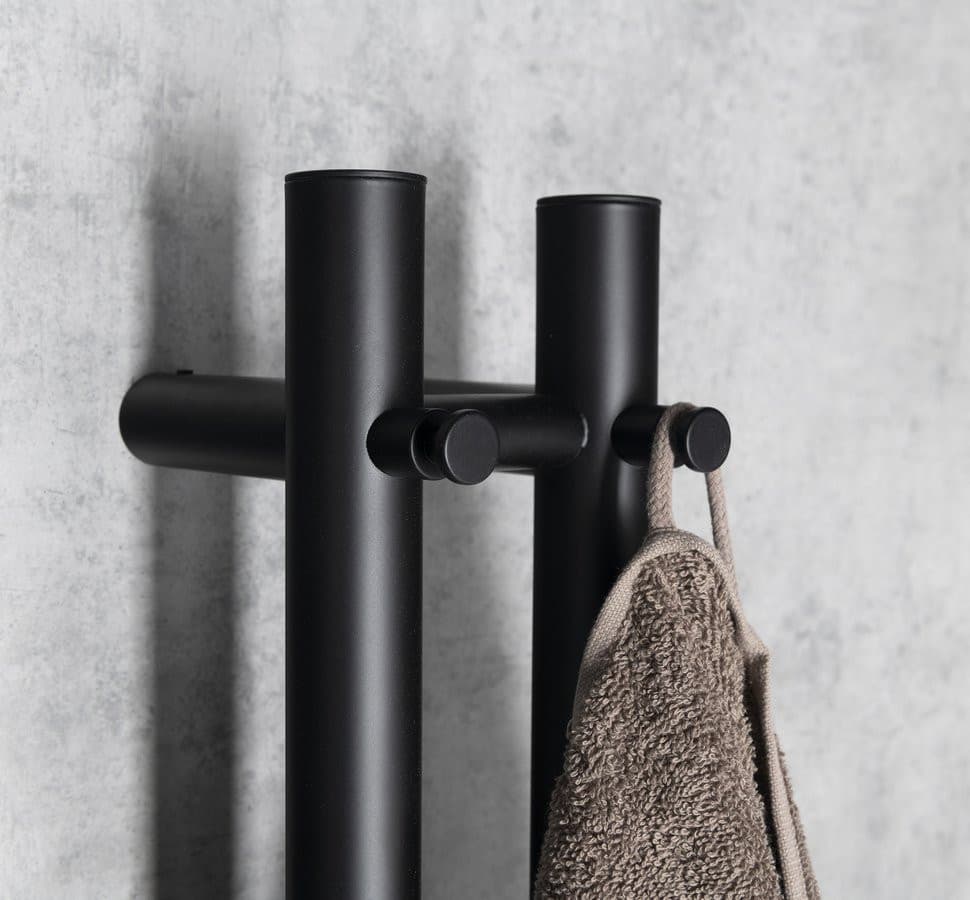 PAPINADO elektryczna suszarka na ręczniki, 109x1200mm, 40W, czarny mat