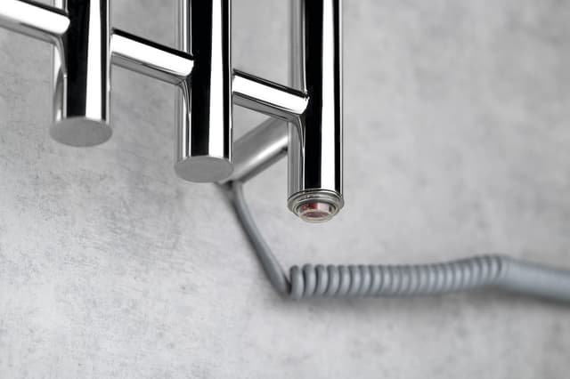 PAPINADO elektryczna suszarka na ręczniki, 263x1200mm, 85W, chrom