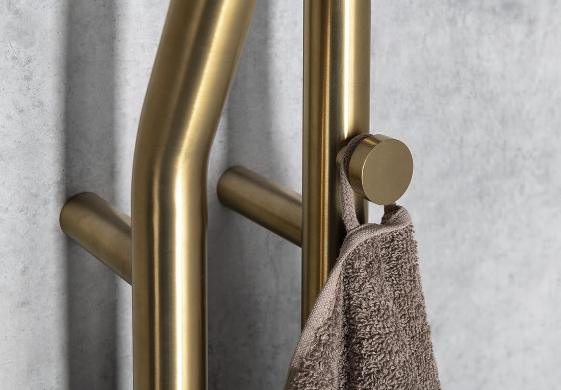 DUOPASSO elektryczna suszarka na ręczniki wył. czasowym, 122x1700mm, 45 W, złoty mat