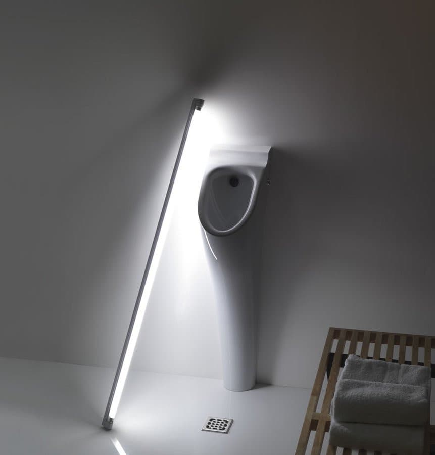 AQUATECH pisuar 21x92,5x30 cm, tylne zasilanie, włącznie z syfonem, biały