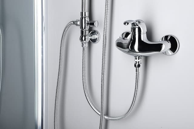 VANITY zestaw prysznicowy z podłączeniem do baterii, głowica i główka prysznicowa, chrom