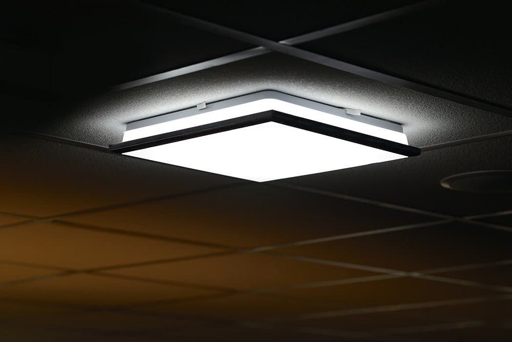 SILVER lampa sufitowa LED 28x28cm, 10W, 230V, 3000K/4000K/6500K, IP44, chrom