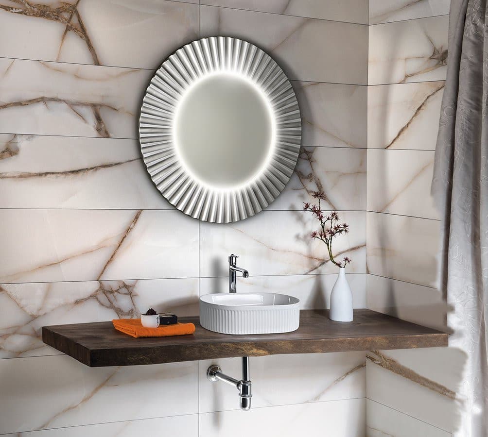 PRIDE okrągłe lustro z oświetleniem LED w ramie średnica 90cm, srebro