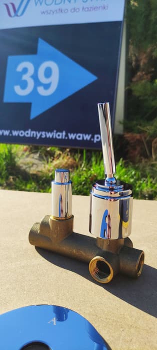 Bateria podtynkowa wannowo-prysznicowa Jaguar Artize Kavalier J