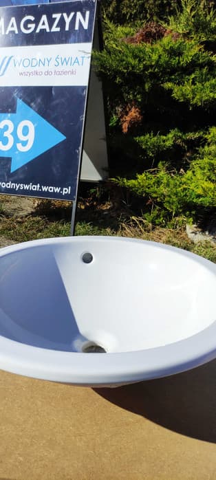 Umywalka wpuszczana w blat Ideal Standard Connect 48cm z przelewem