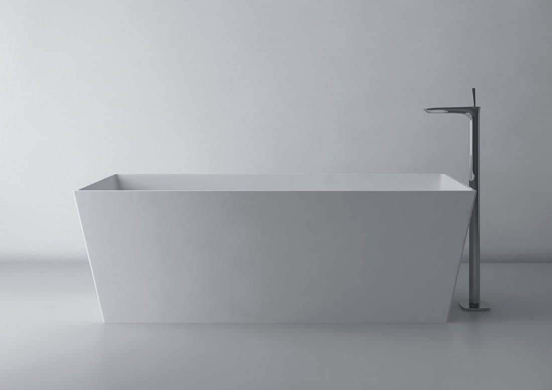 KVADRIE wanna kompozytowa 1590x650x550mm, objętość 360l, biały połysk